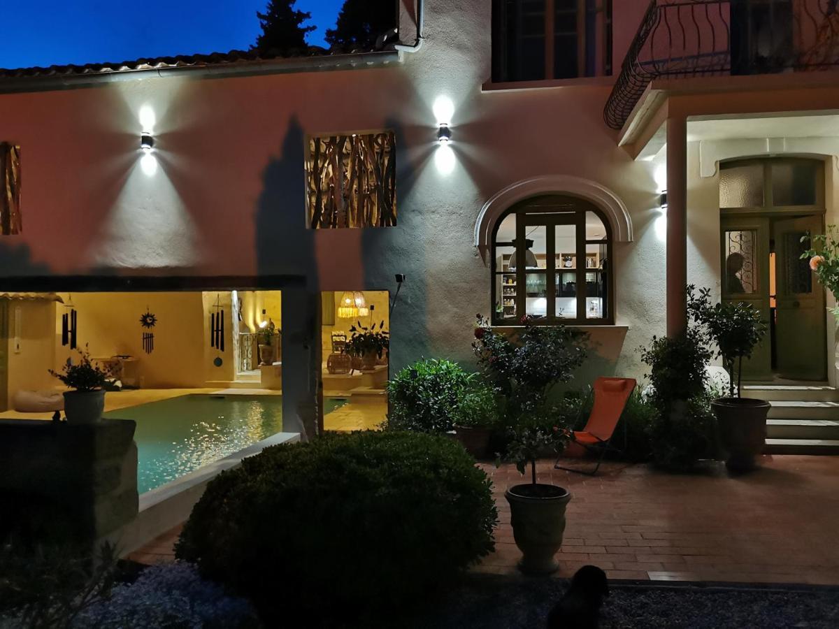La Bastide Du Chateau Homestay Montfaucon (Gard)