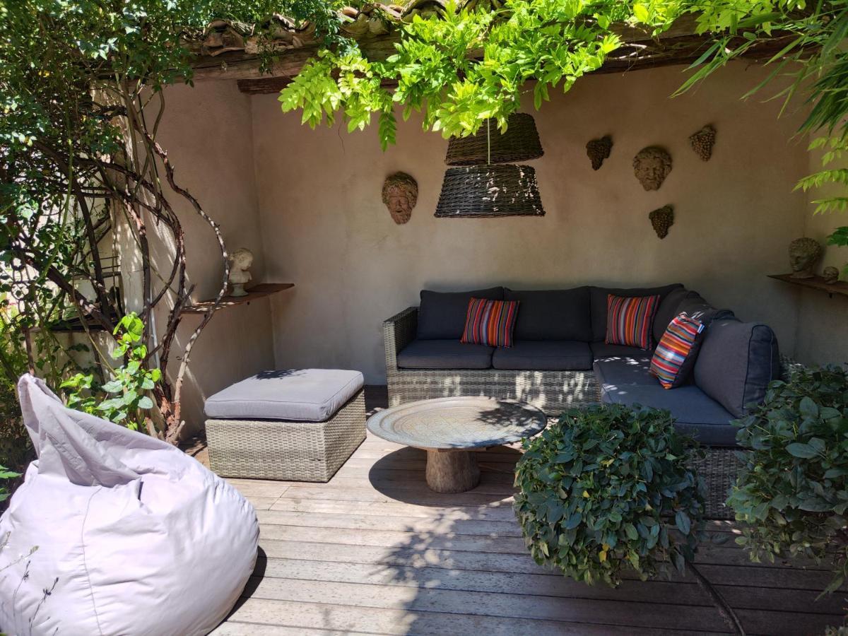 Homestay La Bastide Du Chateau Montfaucon (Gard)